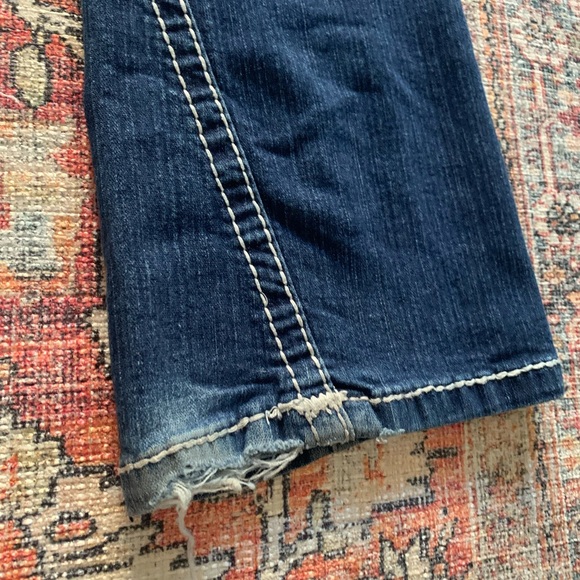 True Religion Jeans - Picture 3 of 4